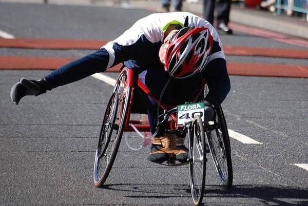 Encourager la pratique du handisport pour l'inclusion des personnes en situation de handicap dans le sport