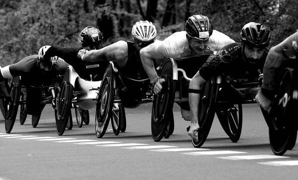 Les parcours inspirants d'athlètes handisport de haut niveau